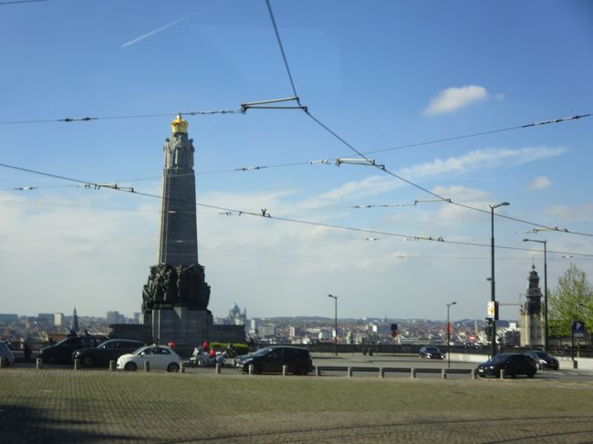 車窓より<br /><br />プラール広場