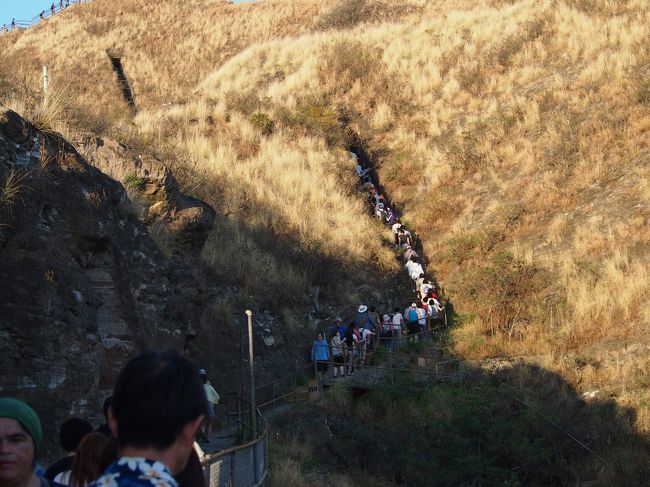 土曜日ということもあり、みんな考えていることは一緒でダイヤモンドヘッドのあとはKCCへのパターンで人が多かったよ。