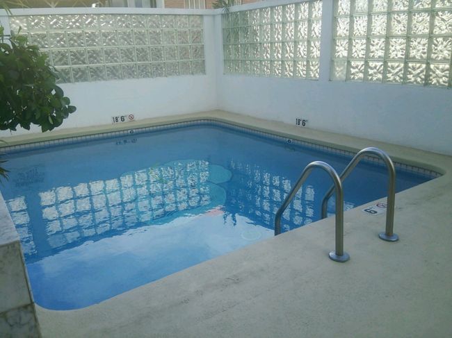 プールは大きいお風呂の用だけど、一応プールだよね？