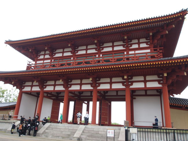 朱雀門にきました。