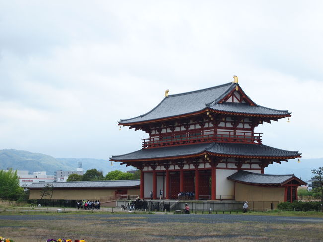 校外学習をしているのか学生の団体さんが多かったです。