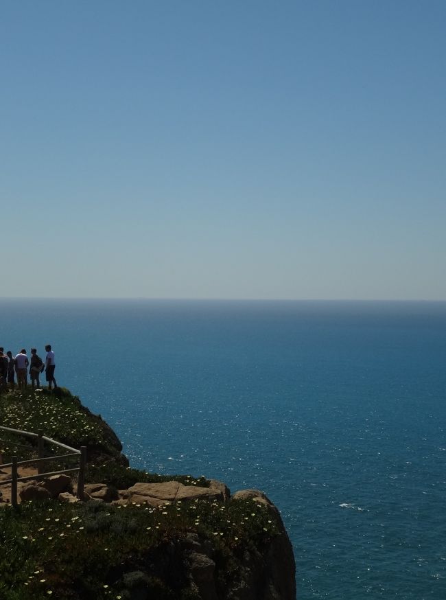 17時前のカスカイス行きバスに乗り、カスカイスから電車でリスボン市内に帰着、ホテルに戻ったのは19時前。<br /><br />