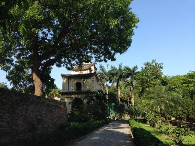 後楼。<br />この後外側を周って北門に行きましたが、暑過ぎてiPhoneでは写真を撮らなかったみたいです。