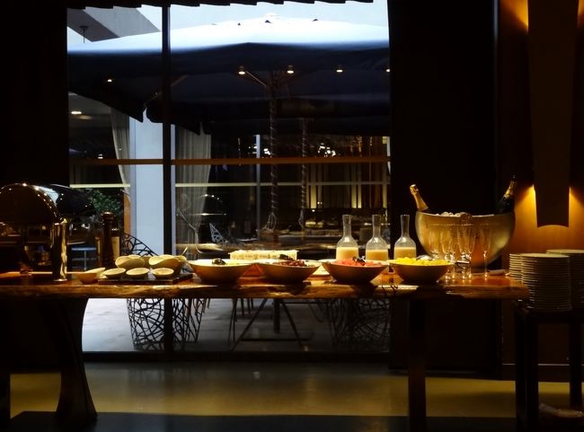 5月05日(月)<br /><br />この日は朝早くから移動、よって朝食も早めに頂きます。<br />