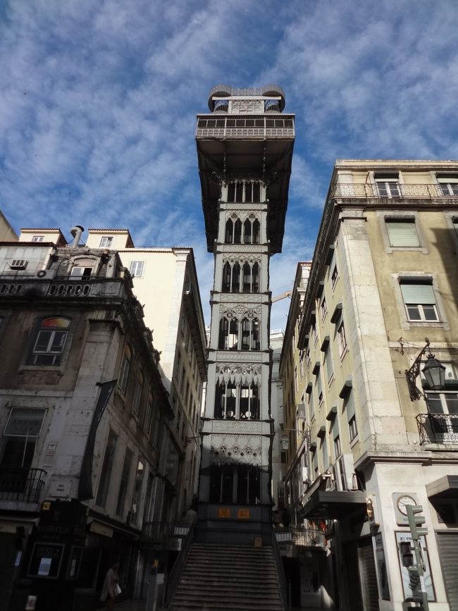 14：25発EK192便からEK316便と乗り継いで、17時過ぎに関西空港到着です。<br />はぁぁーーー、ポルトガルは思っていたより暑かった！　美白マスクパックでお肌のケアをしなくっちゃ！と思いつつ、今回のポルトガル旅行は終了です。みなさま、この旅行記を読んでくださってありがとうございました。<br />それではまた〜〜〜　(^_^)/~<br />