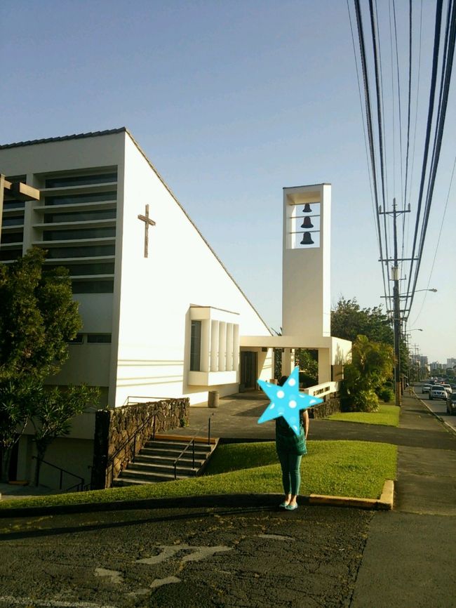 時間外のため、聖堂の中には入れませんでした。