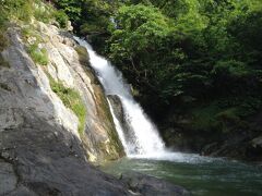 最後に七山にある、観音の滝を見て、唐津の旅を終えました。