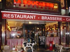  La Boucherie

いろいろとレストランを探してみましたが、あまりぱっとしないところに入ってしまいました。

店選びのセンスが無いわたし達は下調べが大切と痛感しました。