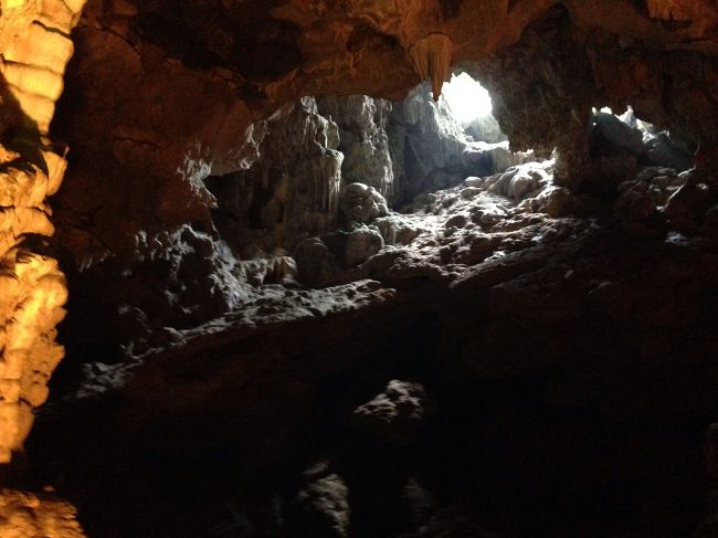 鍾乳洞にも行きました。