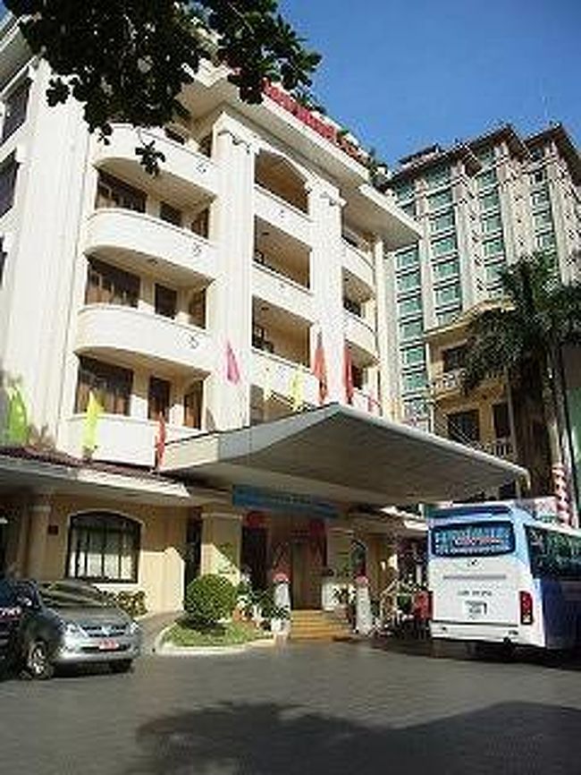 フェ　ＤＵＹ　ＴＡＮ　ＨＯＴＥＬ　泊<br /><br /><br />　　バスにカメラを忘れたり<br />　　メモリーカードの不備などで友人から画像を頂いたのもあります。<br />　　後は検索をして資料を載せました。