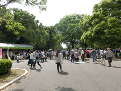 代々木公園でもイベントが開催されていました。
行ってみる予定でしたが、テレ東フェスにかなり時間かかったので。
とりやめて昼食処を探しに原宿方面へ戻りました。