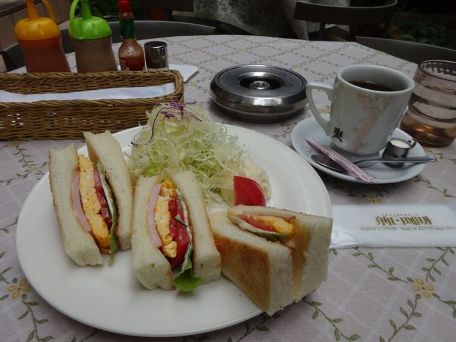 モーニングはこちら。<br /><br />コーヒーは別料金です。<br /><br />食事が970円。コーヒーは150円でした。