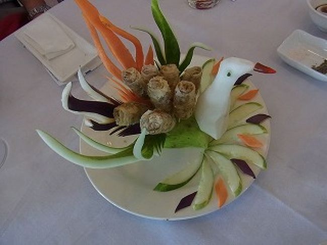 盛り付けが芸術的というか・・・<br />材料はお野菜なんですが綺麗です。