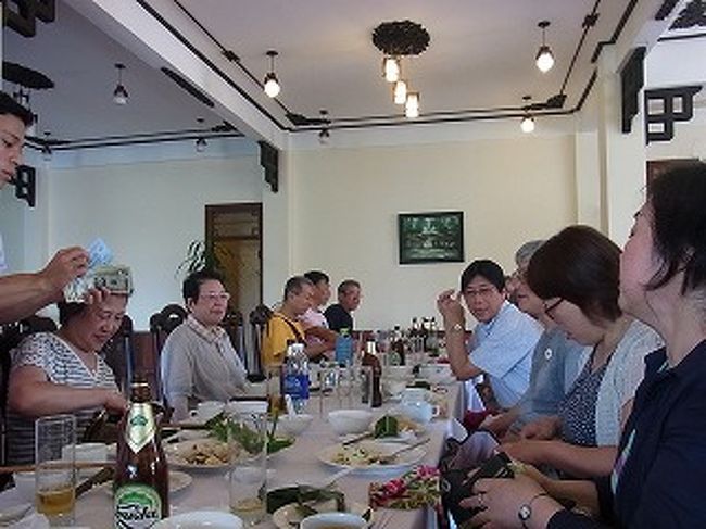 宮廷料理を頂きましょう。<br /><br />宮廷料理とは？<br />　楽しみです。