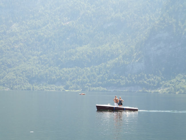 こちらの素敵なご夫婦は何回も手を振ってくれました。<br />旅行中はこういった何気ないコミュニケーションがとても嬉しかったり。