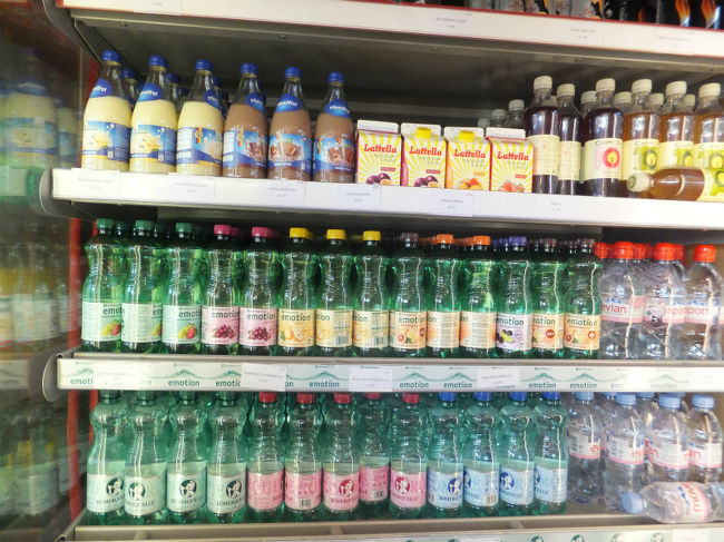 そうそう、<br />飲み物を選ぶのがなかなか楽しかったです。<br /><br />水ひとつにしてもフレーバーがたくさんあって。<br /><br />