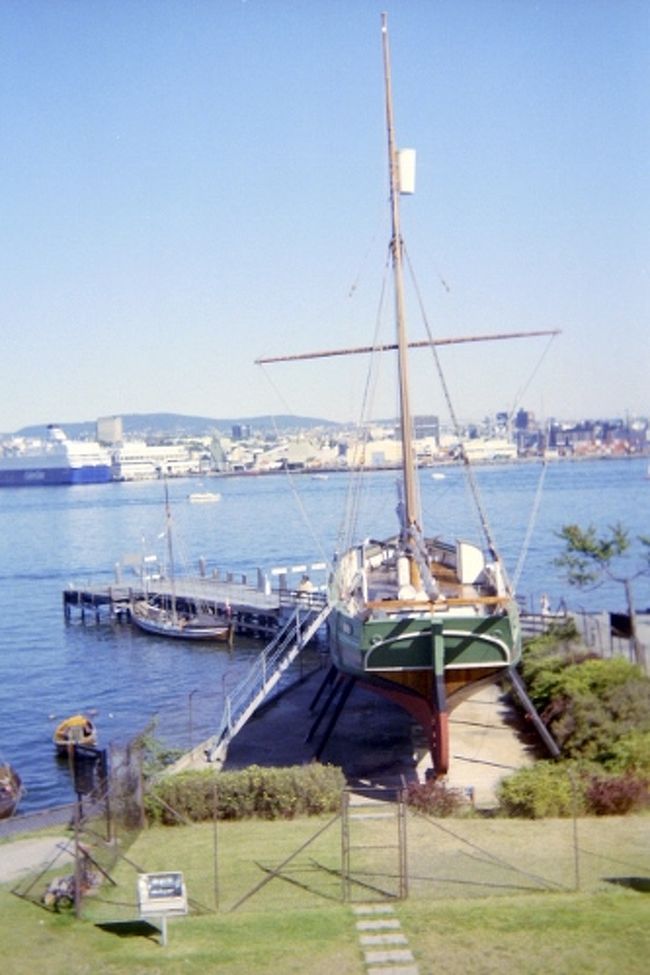 フラム号とコンティキ号を堪能して、また市街地へ戻ります。