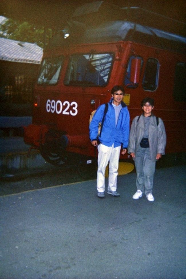 ノルウェーで、VOSSからベルゲンまでご一緒した方と。<br />これからオスロを経由してスウェーデンに行きます。