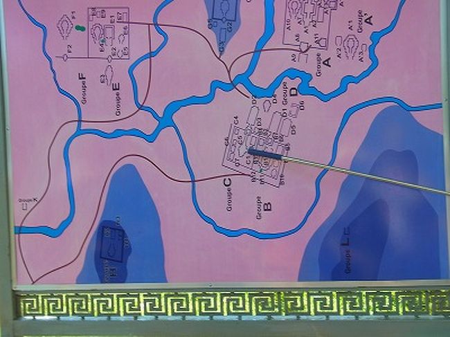 こんなに広いミーソン遺跡<br />まだまだ発掘の途中　古代からの謎が解けるでしょうか？