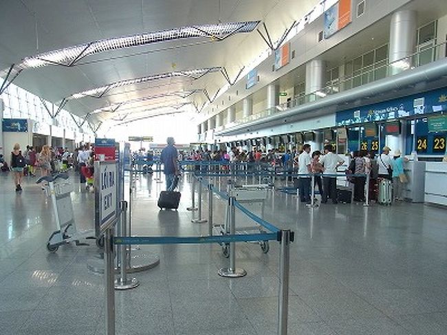 ダナン国内線<br /><br />15：45　VN168　便でハノイへ