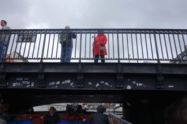 ニューハウンに戻ってきた。<br />雨が降りそうな空だが、なんとか保った。<br />