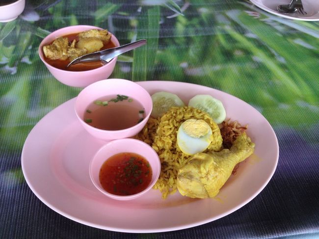 朝からカレーいっちゃいます。