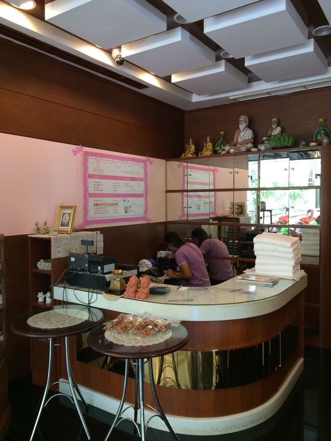 バスタオルと水着を貸してもらえます。