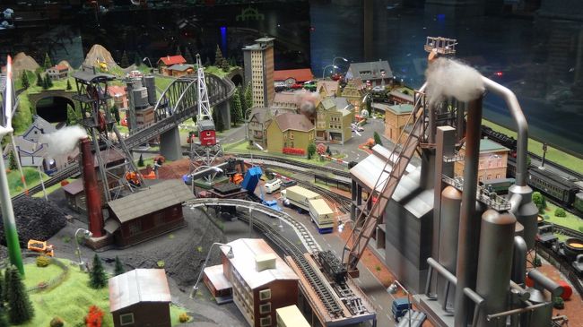 フランクフルト中央駅にもジオラマがありました。