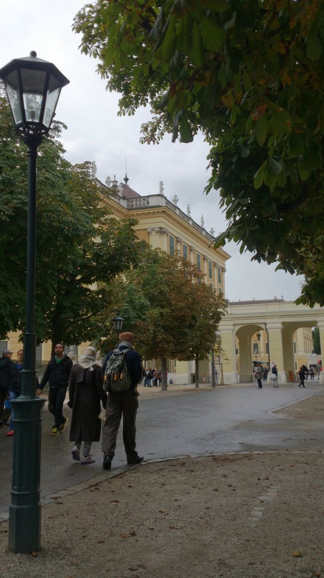 すぐそこから、ミニトレインもあるよ！