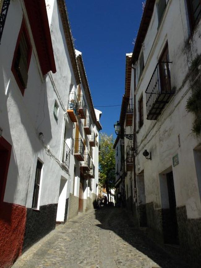 アルバイシン地区を歩く