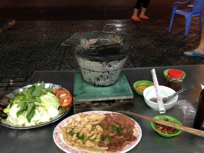 日本ではあまり見かけないヤギの肉。<br />バリうま。<br />これだけ食べにまた行こうかな。