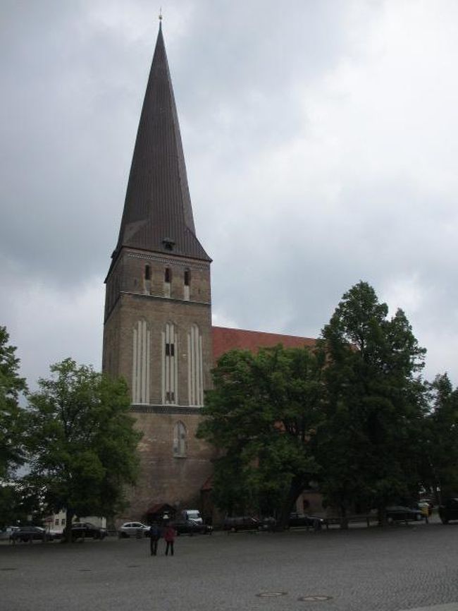 ペリエ教会<br />