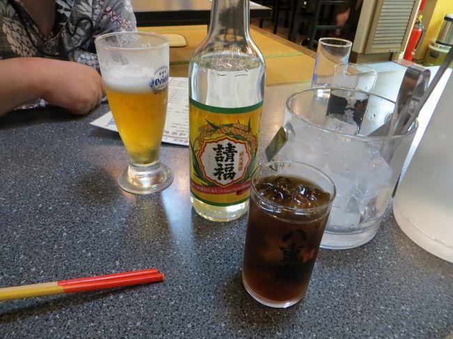 こちらの居酒屋はホームページだと<br />ライブ居酒屋とあって楽しみにしてたのに<br />全然ライブなどやる気配もなく<br />疲れていたので泡盛のコーヒー割りで<br />酔ってしまい写真はこれだけです。<br />でも、色々食べました。