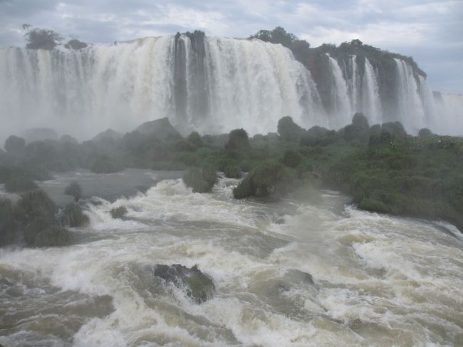 　しつこくブラジル側の同じ場所を写しています。