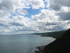 トーキー（Torquay）

メルボルンの南西95km、GORの起点となる町で、サーフブランド Rip Curlや Quicksilverの本拠地です。アウトレットに立ち寄りましたが欲しいものは特にありませんでした。他の参加者はけっこう買い物してました。