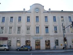 ツェリエ駅とクレコヴ広場（Krekov trg）