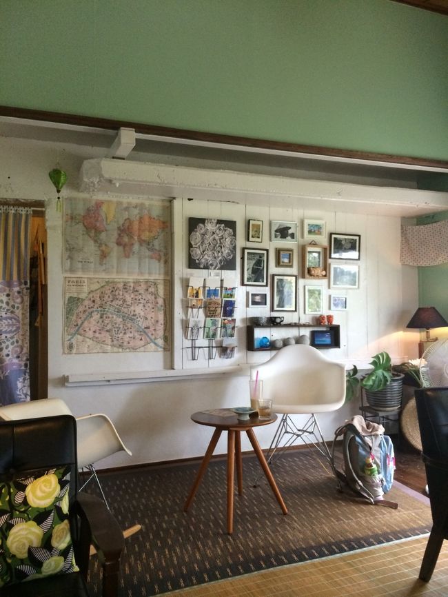 店内めっさおされ。