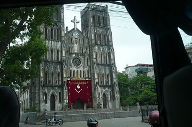 ハノイ大聖堂。