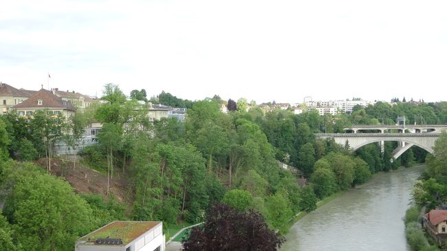 コルンハウス橋まで来てみました<br />時計塔から２分ほど<br /><br />