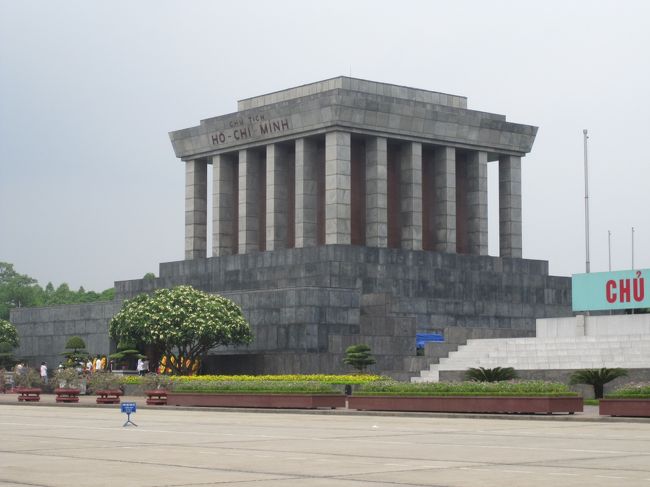ホーチミン廟。