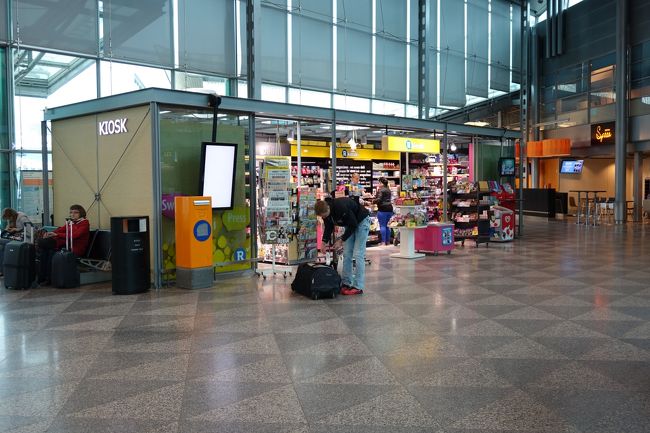 プリペイドSIMを購入したKioskです。