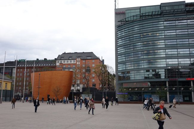 まず、近くのカンッピ方面に向かいました。