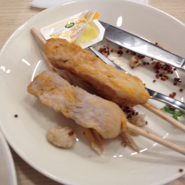 焼き鳥風のものもありました。