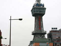 昭和32年完成という別府タワー。レトロな雰囲気が良い感じですね、設計は東京タワーや通天閣、名古屋のテレビ塔と同じ内藤多仲氏によるものです。今日は昇る時間はありませんが次の機会にはここからの景色を眺めてみたいもの。