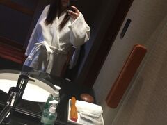 身体も癒されてきま〜す。
注）おばさん達の撮影はそっと辞退させていただきました。（笑）