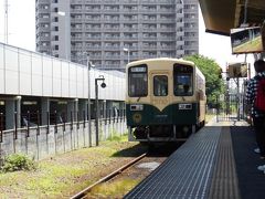 　勝田駅で乗り換え。最初の目的、ローカル線ひたちなか海浜鉄道に乗車し、阿字ヶ浦の海水浴場へ向かう。
　今回はローカル線の乗り歩きも目的のひとつ。