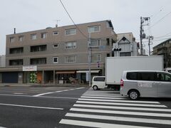 東口を出て、第二京浜を渡ったところのメゾン・イチでお買い物、大分お値段が上がってしまいました。