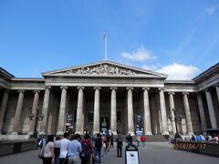 大英博物館正面。