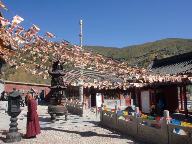 青空も広がり、少しチベットの気分です。