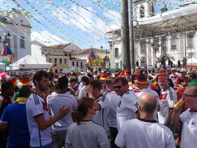 広場はドイツ人ばかり